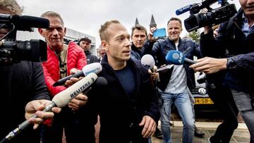 El gimnasta holandés Yuri van Gelder, a su llegada a una sala de los juzgados de Arnhem.