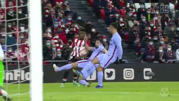 El penalti que condenó al Barça y que Muniain aprovechó para lucirse