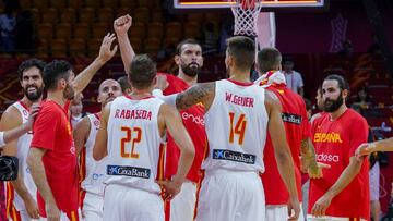 La Selección española, antes de un partido.