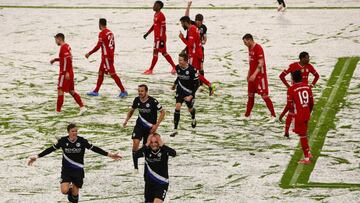 Los caminantes blancos de Bielefeld asaltan el Allianz