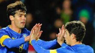 Kaká sobresale en su regreso con Brasil ante la débil Irak