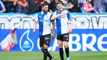 VITORIA-GASTEIZ, SPAIN - MARCH 19: Manu Vallejo of Deportivo Alaves (R) celebrates with teammate Luis Rioja after scoring their team&#039;s second goal during the LaLiga Santander match between Deportivo Alaves and Granada CF at Estadio de Mendizorroza on