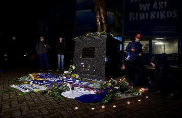 Soccer Football - Cardiff City - Cardiff City Stadium, Cardiff, Britain - January 22, 2019 General view of tributes left outside the stadium for Emiliano Sala REUTERS/Rebecca Naden