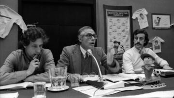 Alfonso Asunción, Cabrera Bazán y Del Bosque, en una asamblea de la AFE en 1982.