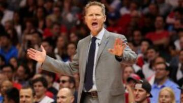 David Blatt y Steve Kerr, entrenadores del mes en la NBA