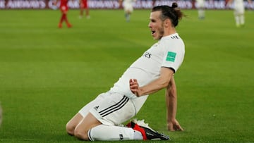 Soccer Football - Club World Cup - Semi-Final - Kashima Antlers v Real Madrid - Zayed Sports City Stadium, Abu Dhabi, United Arab Emirates - December 19, 2018 Real Madrid's Gareth Bale celebrates scoring their second goal REUTERS/Andrew Boyers