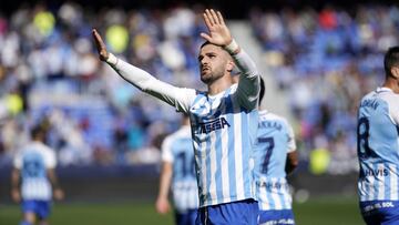 Sadiku, celebrando un gol en La Rosaleda.