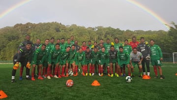 Bolivia ya se entrenó en Brasil