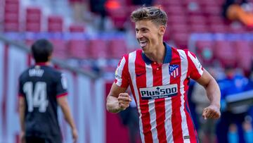 Marcos Llorente celebra un gol con el Atlético.