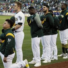 Mets firman a Bruce Maxwell