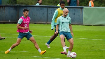 Ekain, Mario García y Jeremy, del Racing.