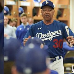 Dave Roberts’ incredible motivational talk on the first day of Spring Training
