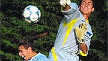 Lledó se acuerda de metas como Esnaola y Pumpido y ahora se fija en el Mono, en Contreras "o en el César que jugó en el Valladolid".