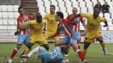 El Hércules supera al Lugo y cierra el año fuera del descenso.