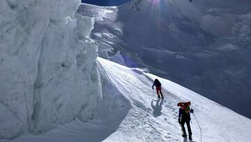 Vallejo, Iñurrategui y Zabalza hacia la cumbre del G-I y G-II