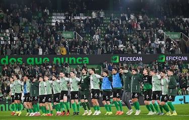 Aprobados y suspensos del Racing contra el Burgos: del gol y sanción de Andrés Martín a la salvada de Facu González