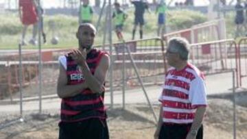 Kanouté toca balón pero será duda ante el Villarreal