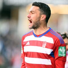 Jorge Molina, KO: rotura de ligamento cruzado