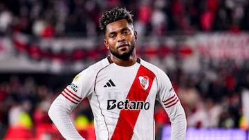 Talks over a move to sign River Plate forward Miguel Borja have stalled, with the Colombian reportedly returning to his home country.