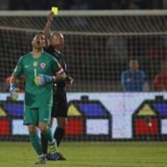 Bravo es amonestado y Herrera será titular frente a Venezuela