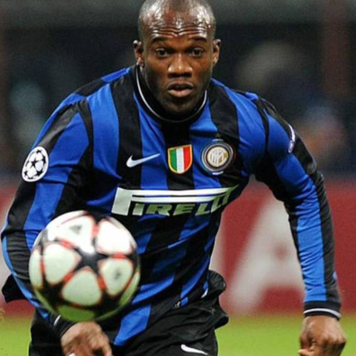 David Suazo jugó Champions con el Inter de Milán. Foto: Champions League.