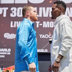 Hagan sus apuestas: ¿Quién ganará el combate entre Canelo Álvarez y Jermell Charlo?