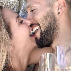 Todos los negocios de Ezequiel Garay y Tamara Gorro