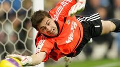 Casillas es elegido mejor portero por el FIFPro