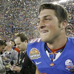What is Tim Tebow’s net worth and what is the former Florida Gators’ QB’s salary at ESPN?