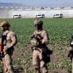 El miedo de los jornaleros a las redadas migratorias en California: “Si no tuviera a mi hijo, a lo mejor ya me hubiera autodeportado”