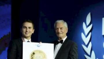 <b>GALARDÓN. </b>Lorenzo fue reconocido como personalidad del año.