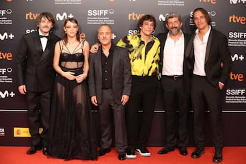 Fernando Tejero, Catalina Sopelana, Javier Gutiérrez, Miguel Herrán, Alberto Rodríguez and Rafael Cobos.