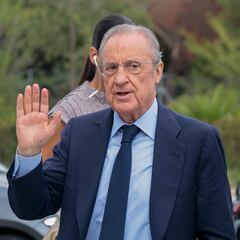 Familiares y amigos despiden a Pepe Domingo Castaño