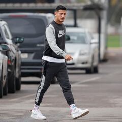 El Elche solicita la cesión de Marcos André, pero el Valencia pide traspaso