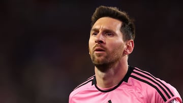 FOXBOROUGH, MASSACHUSETTS - APRIL 27: Lionel Messi #10 of Inter Miami looks on in the game against the New England Revolution during the first half at Gillette Stadium on April 27, 2024 in Foxborough, Massachusetts.   Maddie Meyer/Getty Images/AFP (Photo by Maddie Meyer / GETTY IMAGES NORTH AMERICA / Getty Images via AFP)