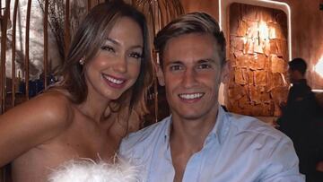 También aprovecharán las vacaciones veraniegas para casarse Marcos Llorente y Patricia Noarbe, una de las parejas más consolidadas del mundo del fútbol tras casi una década juntos. El césped del Metropolitano presenció cómo Marcos le pidió matrimonio a ‘Paddy’ entregándole un anillo que llegó a perder en un parking y que finalmente terminó encontrando. Sin duda, será uno de los enlaces más esperados del año.