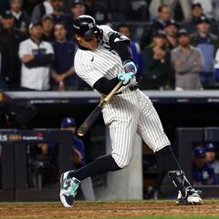 Who is singing the national anthem before Game 5 of the MLB World Series?