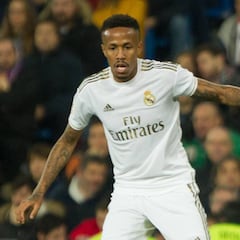 El Real Madrid prefirió fichar a Militao antes que a De Ligt