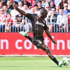 Deiver Machado marca en el debut del Lens