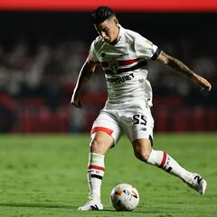 James, de elogios a reproches en Brasil