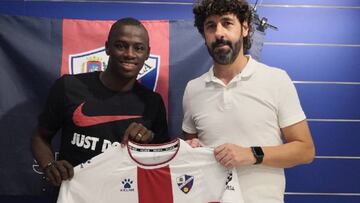 Otro colombiano se une al Cucho Hernández en el Huesca