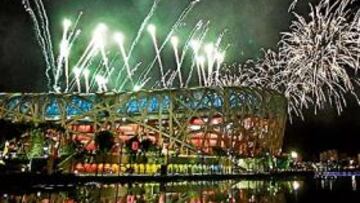 <b>ESPECTACULAR. </b>Los fuegos artificiales se adueñaron de 'El Nido' en la ceremonia de apertura.