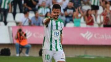 Florin celebra el 1-0 del Córdoba ante el Mallorca.