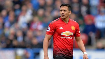 El United negocia un acuerdo y Alexis tiene un pie en Italia