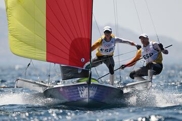 La pareja de 49er formada por Diego Botín y Florian Trittel le ha dado, el primer oro para España