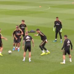 Lucas Vázquez stops Hazard á la Vinnie Jones on Gazza