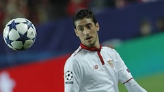 Sergio Escudero renews with Sevilla until June 2021