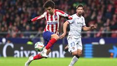 Jo&atilde;o F&eacute;lix, en una acci&oacute;n del partido ante el Levante. 