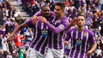 Sylla celebra un gol.