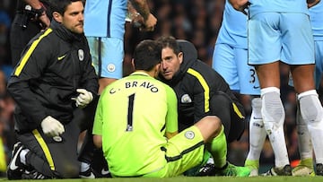 Neville se burla de Bravo y le aconseja a Pep que sea "brutal"